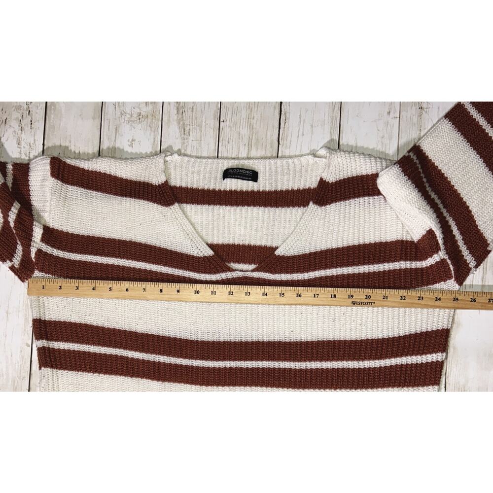 Bloomchic Striped V-Neck Sweater 14/16 - Picture 4 of 8
